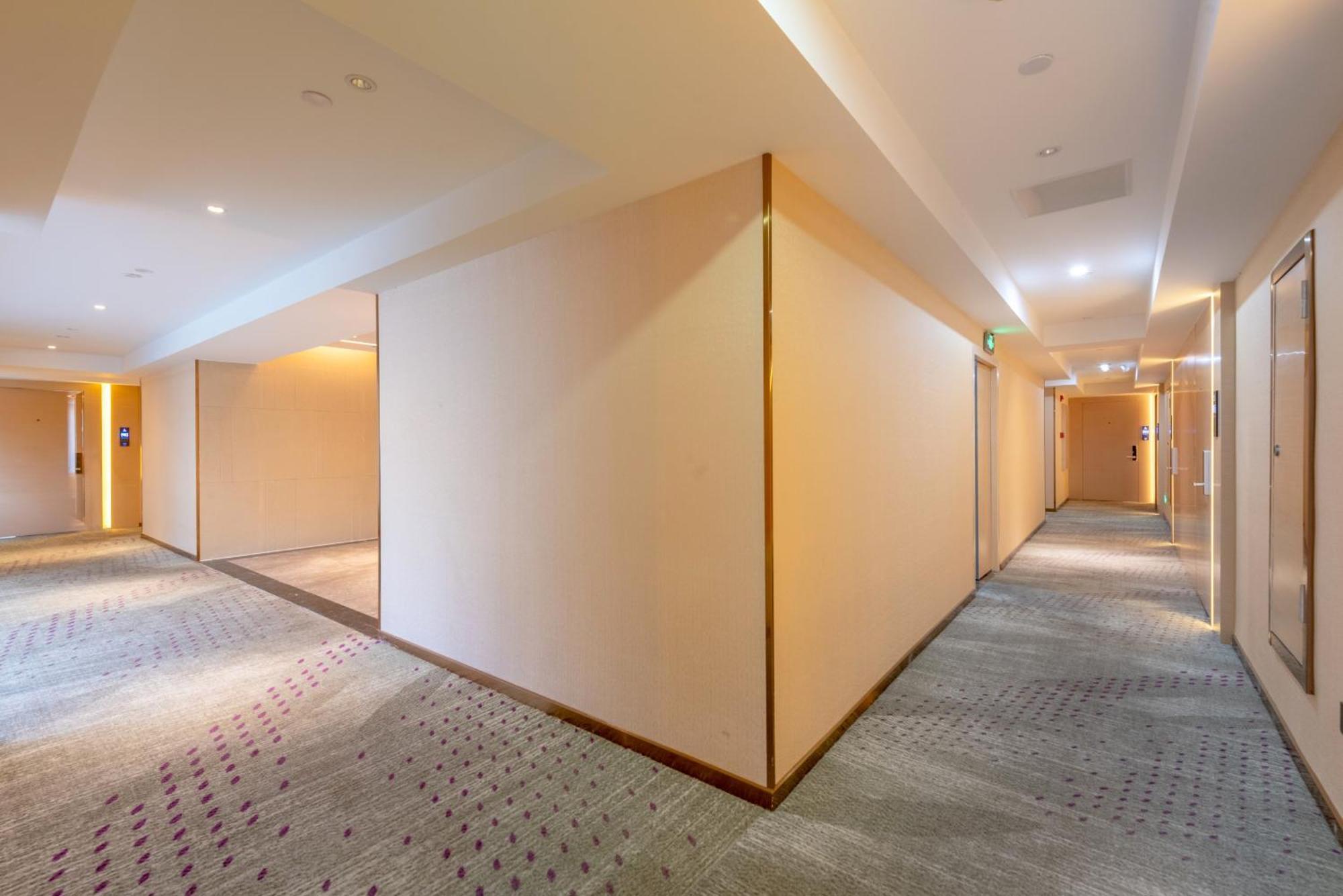 Lavande Hotel Guangzhou Taigucang Shayuan Экстерьер фото